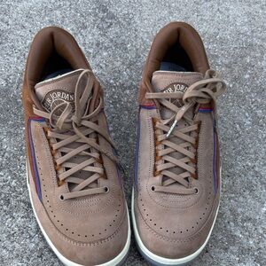 Jordan Men's Sneakers in Brown and Blue